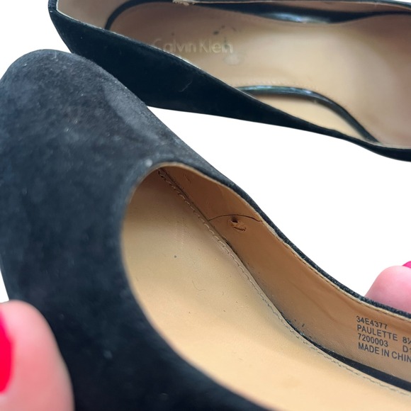 Calvin Klein Women's 8.5 Black Suede Gold Accent Paulette Platform Heels‎ Pumps - Picture 16 of 16